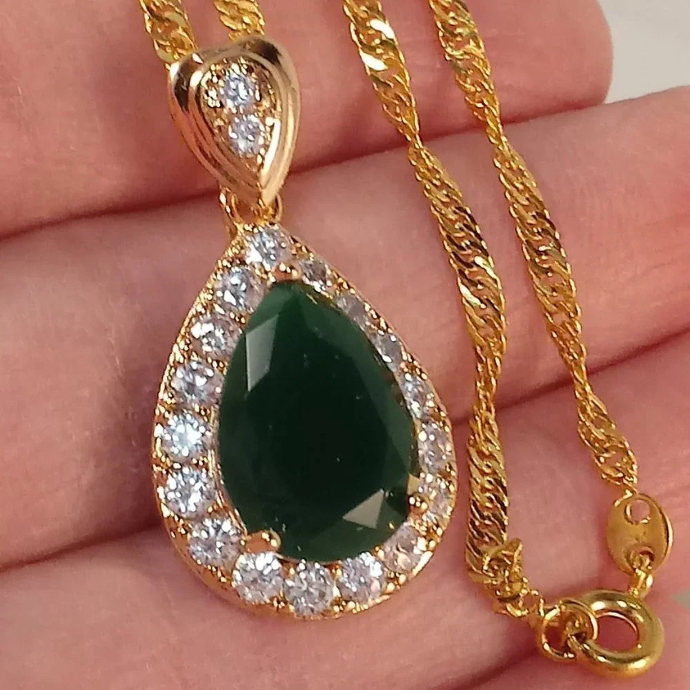 18K Yellow Gold Filled Jade Green Diamond Zircon Pendant Necklace Gorgeous Gift - Picture 1 of 4